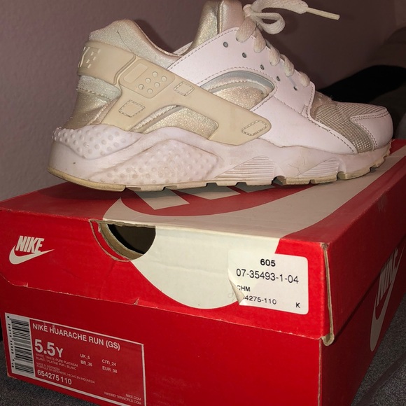 Nike Shoes - Nike Huarache Run (GS)